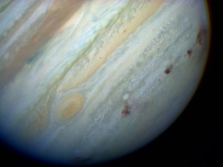 Загадка чёрного пятна на Юпитере.